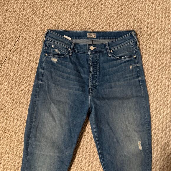 MOTHER The Stunner Ankle Fray Jeans in Graffiti Girl Women’s Size 31 Button Fly - Picture 3 of 13